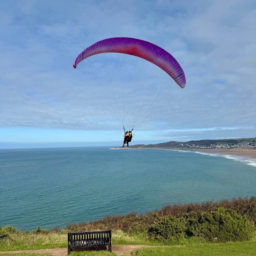 Fly Like A Bird Paragliding