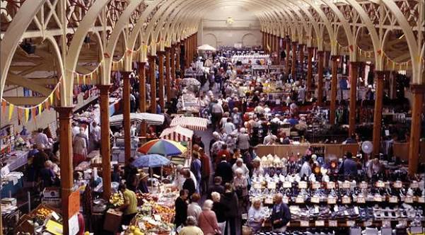 Barnstaple Saturday Market: Weekly Treats in the Town Centre