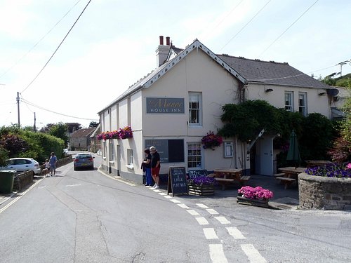 The Manor House Inn